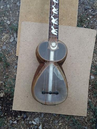 Tar: Vatsapdan yazın zəhmət olmasa.Milli musiqi alətlərinin sifarişlə — 5