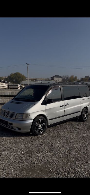 меняю на любое авто: Mercedes-Benz Vito: 2002 г., 2.8 л, Автомат, Бензин, Минивэн