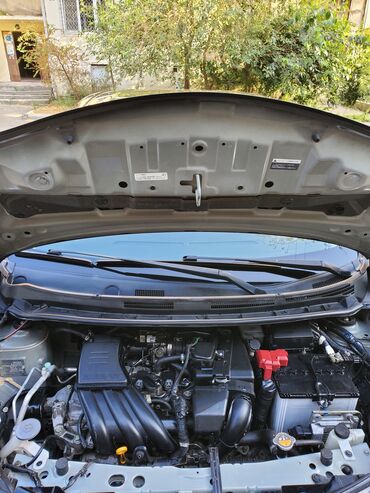 Nissan Note: 1.2 l | 2014 il Hetçbek