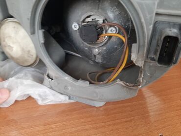 Faralar: Komplekt, Yaxın və uzaq vuran işıqlar Mercedes-Benz, 2000 il, Orijinal, Almaniya, İşlənmiş -da lalafo.az — 4 Faralar: Komplekt, Yaxın və uzaq vuran işıqlar Mercedes-Benz, 2000 il, Orijinal, Almaniya, İşlənmiş — 4