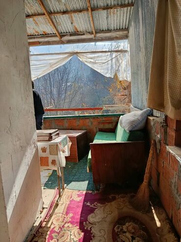 Həyət evləri və villaların satışı: 2 otaqlı, 50 kv. m, Kredit yoxdur, Orta təmir — 9