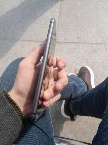 iphone 6sq almaq: IPhone 8 Plus, 64 ГБ, Черный, Гарантия, Отпечаток пальца, Беспроводная зарядка