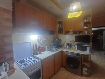 Кухонные гарнитуры: Кухонный гарнитур, Б/у, ДСП, Самовывоз