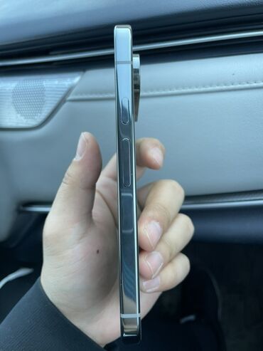 Google: Google Pixel 9 Pro, Б/у, 256 ГБ, цвет - Серый, 1 SIM, eSIM