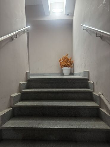 Otaq qapıları: Aynasultanovada verqiilə üzbəüz 9/9 tam təmirli 4-otaq ev satılır .Bu -da lalafo.az — 22 Otaq qapıları: Aynasultanovada verqiilə üzbəüz 9/9 tam təmirli 4-otaq ev satılır .Bu — 22