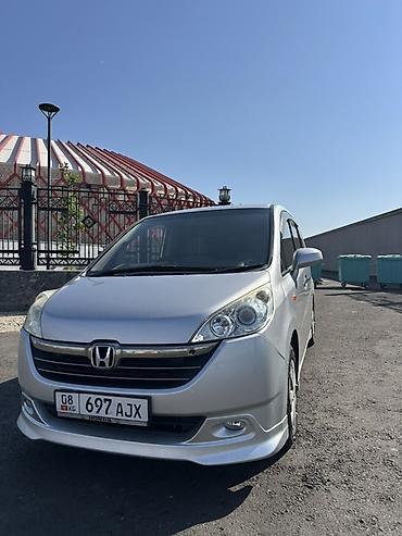 салон w202: Honda Stepwgn: 2006 г., 2 л, Автомат, Бензин, Минивэн — 1