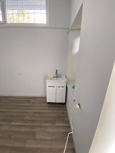 Промышленные холодильники и комплектующие: 2300 * * 600 см 300 — 8