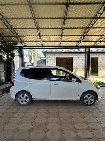 Honda: Honda Fit: 2003 г., 1.3 л, Автомат, Бензин, Хэтчбэк — 2