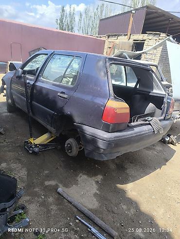 пежо 301: Audi 100: 1991 г., Седан — 8