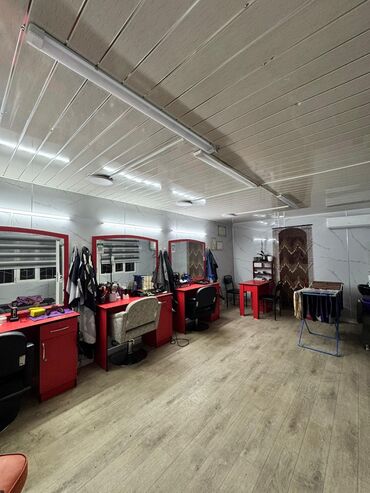 Парикмахеры: Парикмахер Универсал. Аренда места — 9