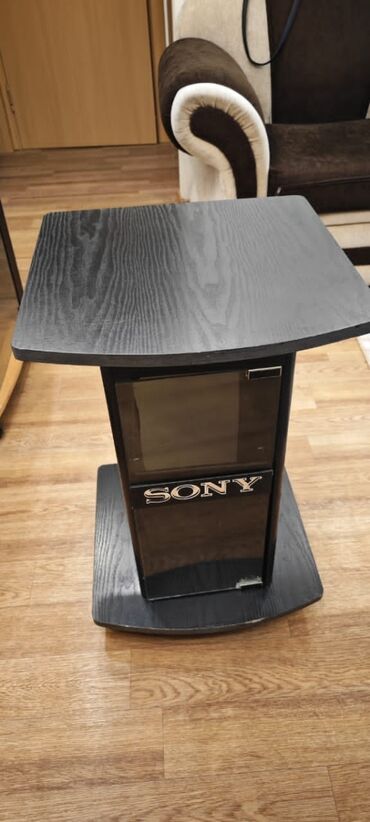 Другие тумбы и подставки: Продаю тумбочку Sony