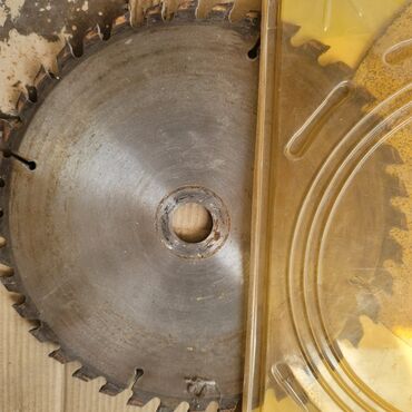 Kəsici disklər: Yonma / kəsici daşı hamısı 25 azn böyuk kiçik ölçu. Qaynaq elektrodu -da lalafo.az — 3 Kəsici disklər: Yonma / kəsici daşı hamısı 25 azn böyuk kiçik ölçu. Qaynaq elektrodu — 3