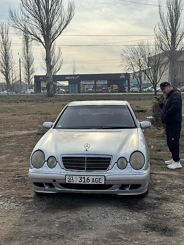 Mercedes-Benz: Mercedes-Benz E-Class: 2000 г., 2 л, Механика, Газ, Седан — 11