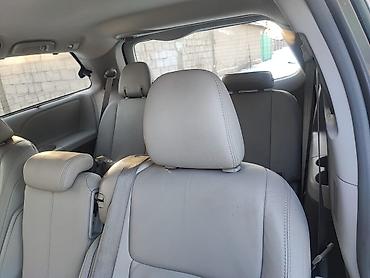Toyota: Toyota Sienna: 2017 г., 3.5 л, Автомат, Бензин, Минивэн — 7