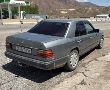 запчасть на мерс 814: Mercedes-Benz W124: 1985 г., 2.3 л, Механика, Бензин, Седан