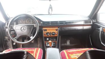 Mercedes-Benz: Mercedes-Benz W124: 1993 г., 2.2 л, Механика, Бензин, Седан