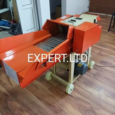 Yem üyüdən aparatlar: Yeni sənaye tipli yem üyüdən maşın satılır. Yem çəkən maşınla-arpa — 17