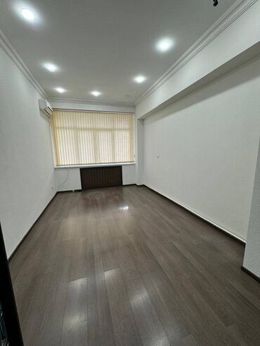 Офисы: For rent office space in the city center. Shevchenko/ Ryskulova — 1