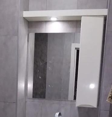 hamam ucun dolab: Vanna otağı üçün güzgü və asma şkaf dəsti - Minimalist dizayn — 2