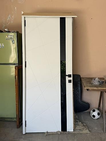 Ağ rəngli interyer qapısı - Material: MDF/Laminate tipli hamar səth