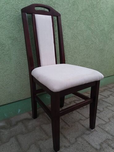 Stolice: Stolice 3200 dostava 2500 — 4