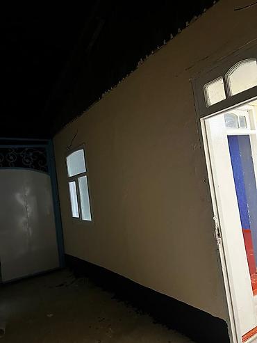 ош рынак: Сдается помещение для офиса и на жилья 
В центре г Ош ул Новаи — 4