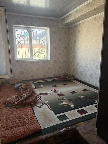 гараж петрока: Продается одноэтажный дом с закрытым двором и просторной крытой — 9