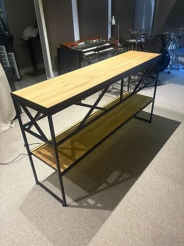 stilska sofa: DELUX KONZOLNI I BARSKI STOLOVI PO MERI XR65 | Izrada po meri Dezen — 8