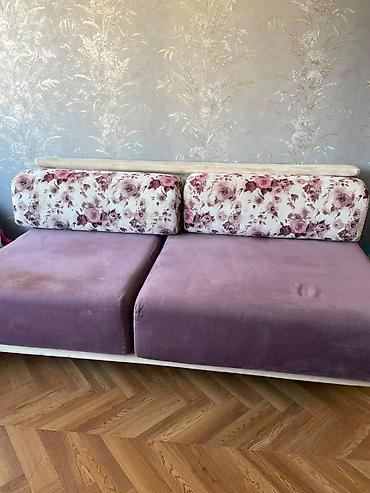 Divan satılır. Yaxşı vəziyyətdədir. Qiymət: 60 azn. Unvan Xetai.(7754)