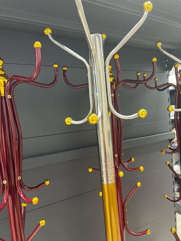 Ostali nameštaj: Civiluci 3750 din na lalafo.rs — 2 Ostali nameštaj: Civiluci 3750 din — 2