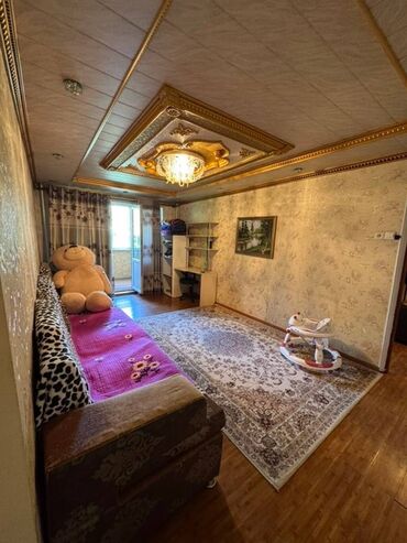 6 мкр квартира аренда: 3 комнаты, 58 м², 104 серия, 3 этаж, Косметический ремонт