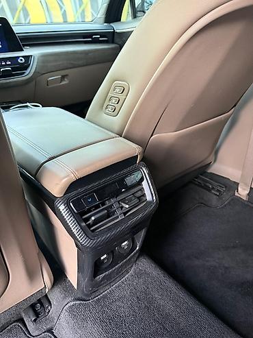 Kia: Kia K8: 2021 г., Седан — 16
