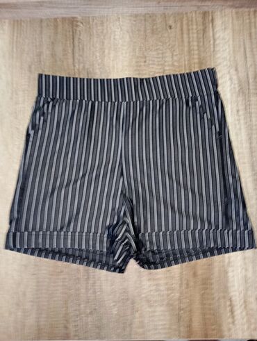 lakovane pantalone: S (EU 36), M (EU 38), color - Black, Stripes