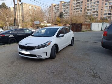 Kia: Kia K3: 1.6 l | 2017 il Sedan — 2