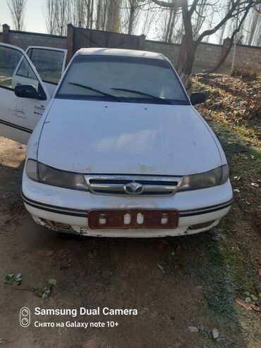 Daewoo: Daewoo Nexia: 1994 г., 1.6 л, Механика, Бензин