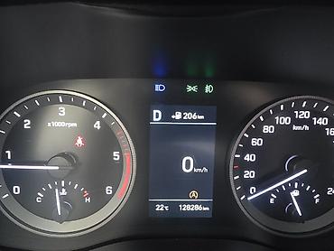 Hyundai: Hyundai Tucson: 2019 г., 2 л, Автомат, Дизель, Кроссовер — 19