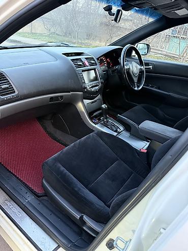 Honda: Honda Accord: 2002 г., 2.4 л, Типтроник, Бензин, Седан — 9