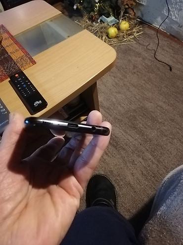 Samsung: Samsung S10e 6/128 telefon ko nov slabo korišćen baterija odlična — 3