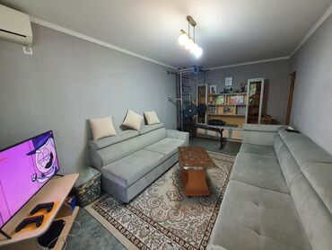 сдаю двухкомнатная квартира: 2 комнаты, 42 м², 104 серия, 1 этаж
