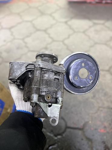 Гидроусилители: Гидроусилитель BMW Б/у — 1