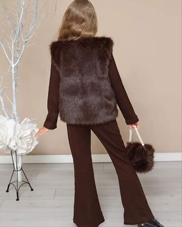 Kompleti: Komplet: Pantalone, Prsluk — 8