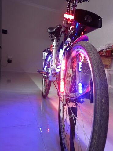 Şəhər velosipedləri: İşlənmiş Şəhər velosipedi Stels, 26", sürətlərin sayı: 27, Ünvandan götürmə — 2