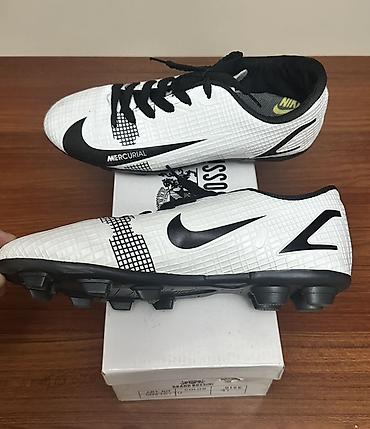 futbol corabı: Nike Mercurial krampon – ağ/qara rəng palitrası - Ölçü: 41 - Model — 2