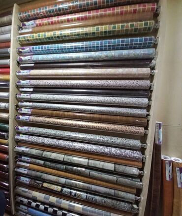 Vinil divar kağızı, oboy: Rulonunda uzunlugu 10 metr eni 90 sm olur,arxasi ozu kleylidir. Vinil — 9