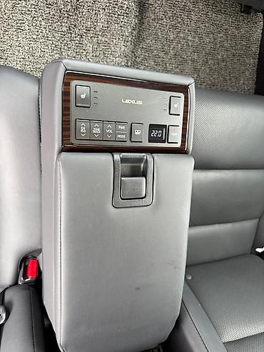 Lexus: Lexus ES: 2017 г., 2.5 л, Вариатор, Гибрид, Седан — 23