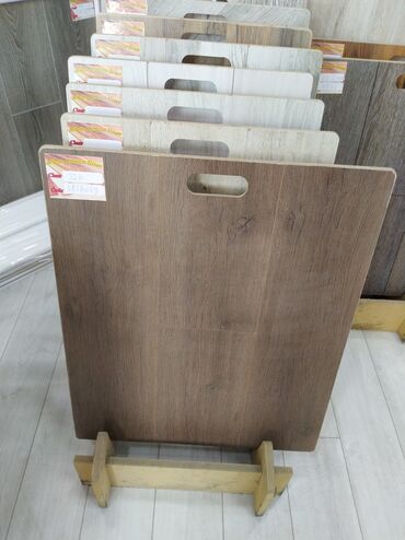 Laminat: Laminat, Sinif - 32, Kredit yoxdur