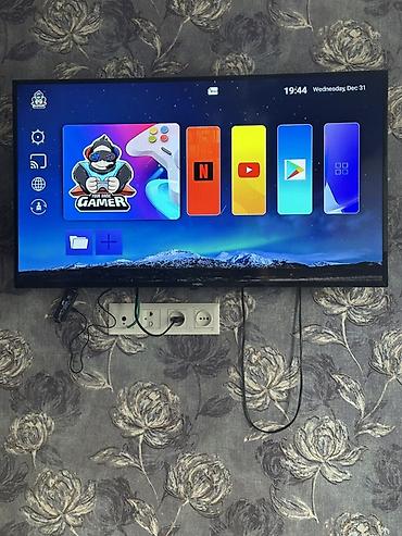 tecno camon 15: Игровая ТВ-приставка Game Stick (модели X3 Plus и X2) — компактная — 1