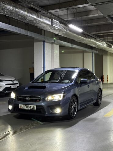 спортивные автомобили: Subaru WRX: 2017 г., 2 л, Механика, Бензин, Седан