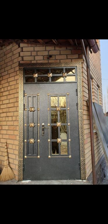 doors kg двери бишкек межкомнатные бронированные двери бишкек: Металические бронированные двери!!!