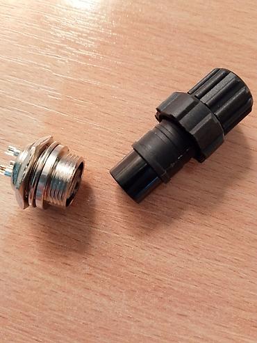i5 2450m: GX16-3 3Pin avionski plastični konektor M16 Ovaj konektor je namenjen — 2